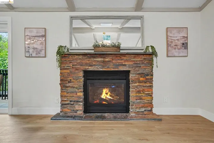 2185 Trafalgar Pl, Oakland, California 94611-3245