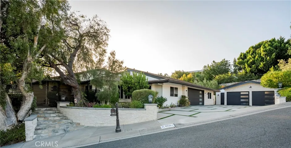 18821 Ridgeview Circle, Villa Park, California 92861