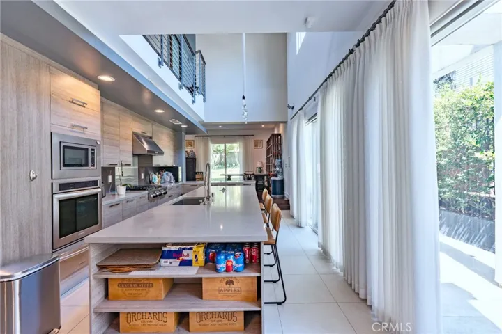 319 Camillo Road, Sierra Madre, California 91024