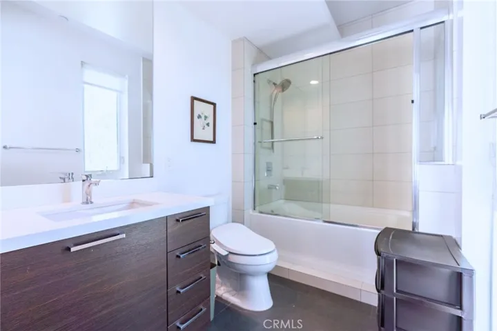 319 Camillo Road, Sierra Madre, California 91024