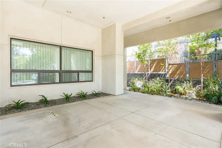 319 Camillo Road, Sierra Madre, California 91024