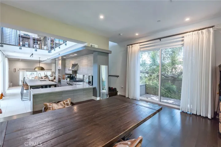 319 Camillo Road, Sierra Madre, California 91024