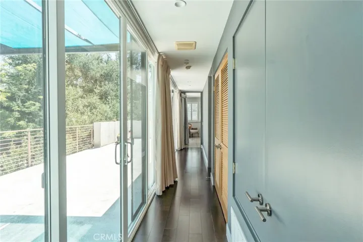 319 Camillo Road, Sierra Madre, California 91024