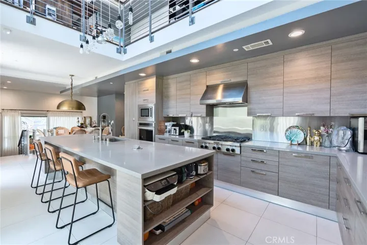 319 Camillo Road, Sierra Madre, California 91024