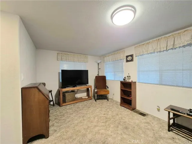 1253 Western Drive, San Jacinto, California 92583