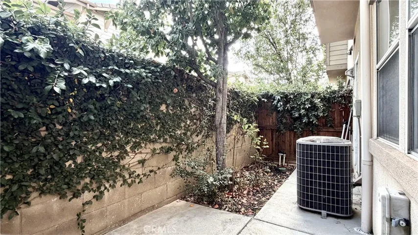 690 S Marengo, Pasadena, California 91106
