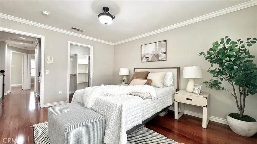 690 S Marengo, Pasadena, California 91106