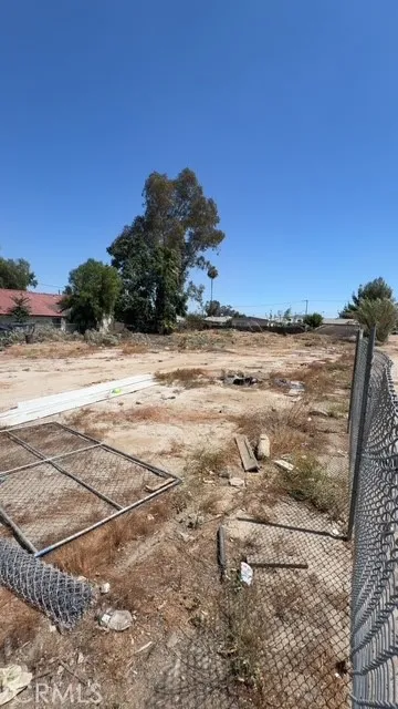 0 W Third St