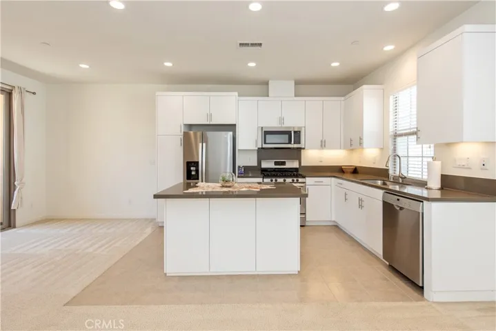 105 Tubeflower, Irvine, California 92618