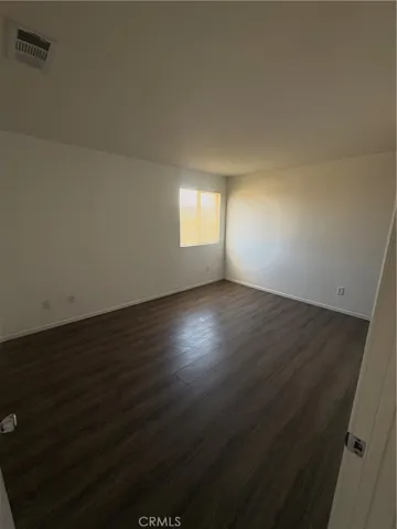 16562 Jasmine, Victorville, California 92395