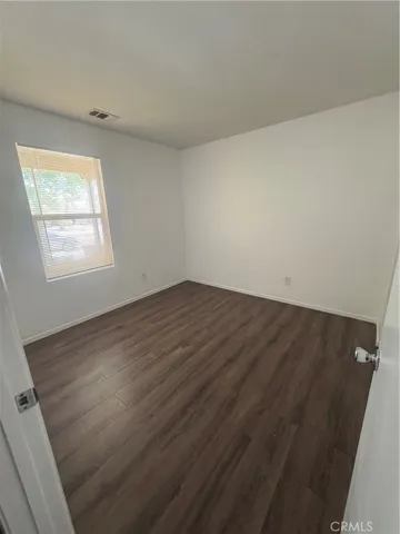 16562 Jasmine, Victorville, California 92395