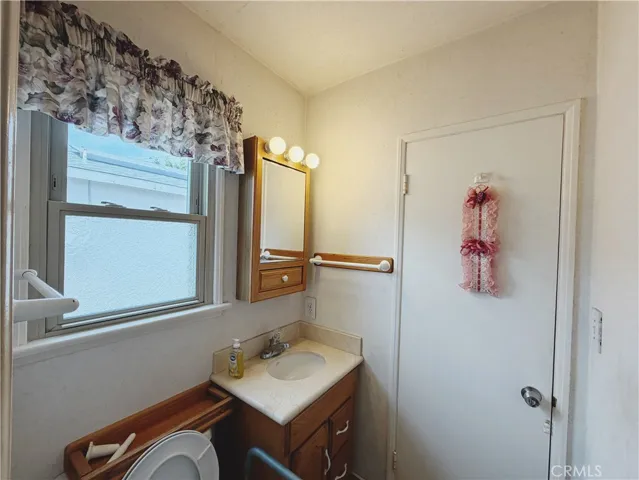 13318 Grider Ave, Hawthorne, California 90250