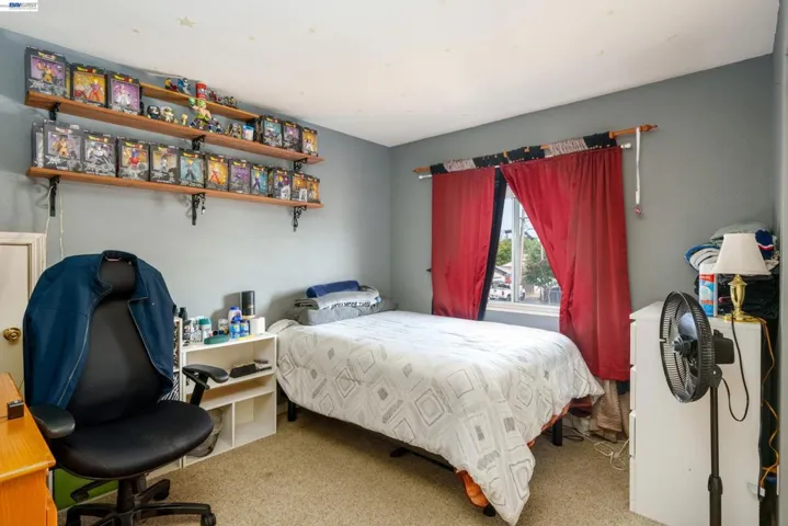 7691 Church Street B, Gilroy, California 95020-5153
