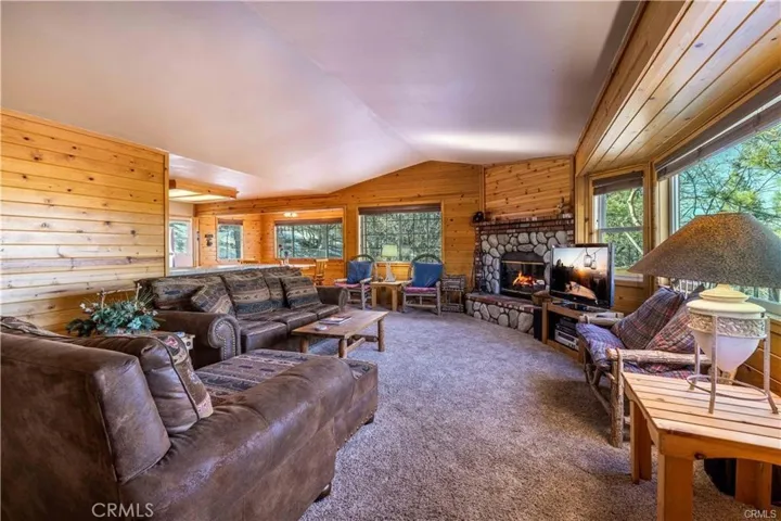 479 Villa Grove, Big Bear City, California 92314