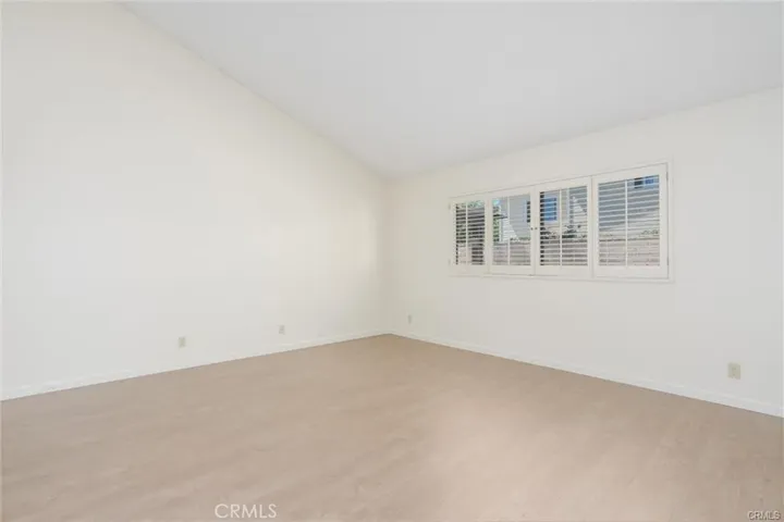 23 Columbus, Irvine, California 92620