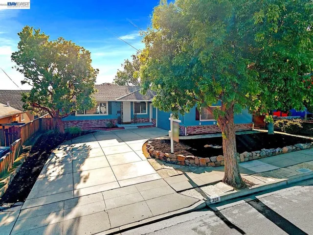 359 Michell, Livermore, California 94551