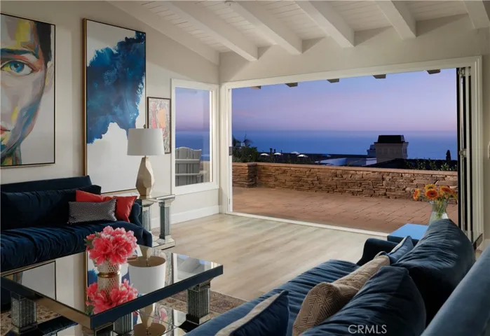 758 Barracuda Way, Laguna Beach, California 92651