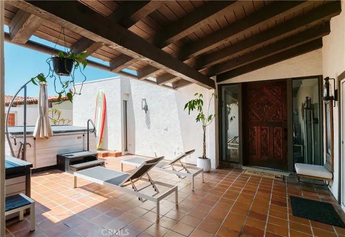 758 Barracuda Way, Laguna Beach, California 92651