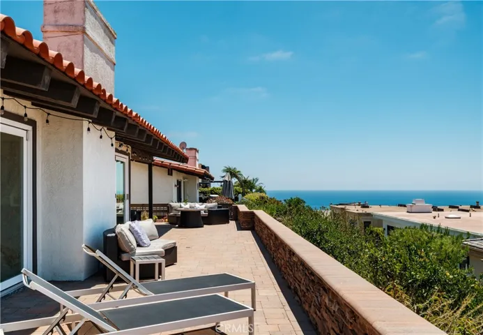 758 Barracuda Way, Laguna Beach, California 92651