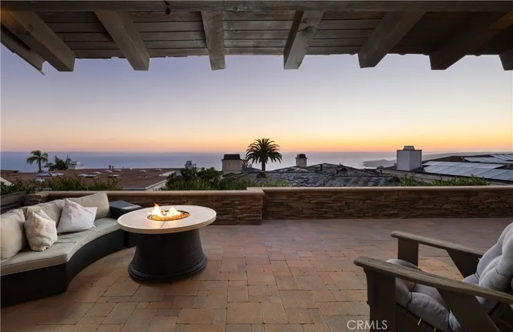 758 Barracuda Way, Laguna Beach, California 92651
