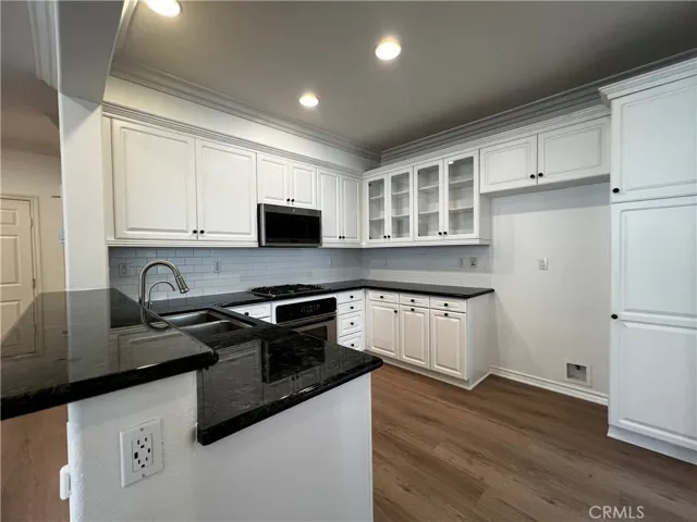 3 Ferrensby Way, Ladera Ranch, California 92694