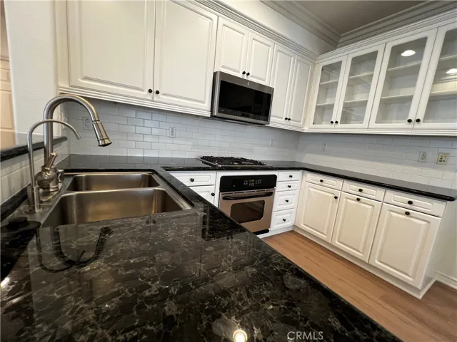 3 Ferrensby Way, Ladera Ranch, California 92694