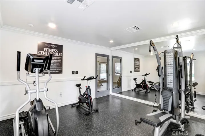 3535 Banbury 84, Riverside, California 92505