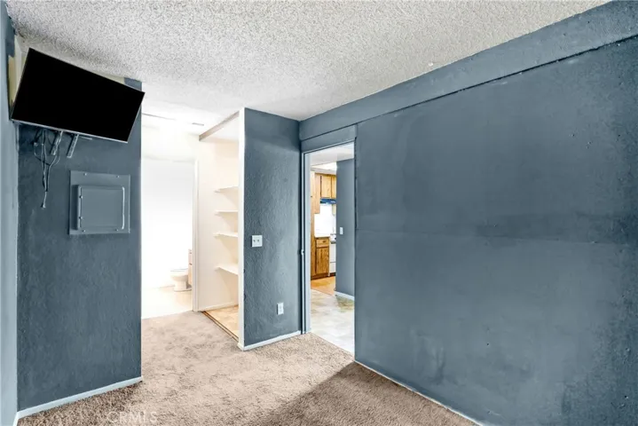 3535 Banbury 84, Riverside, California 92505