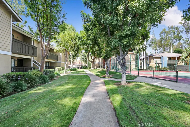 3535 Banbury 84, Riverside, California 92505
