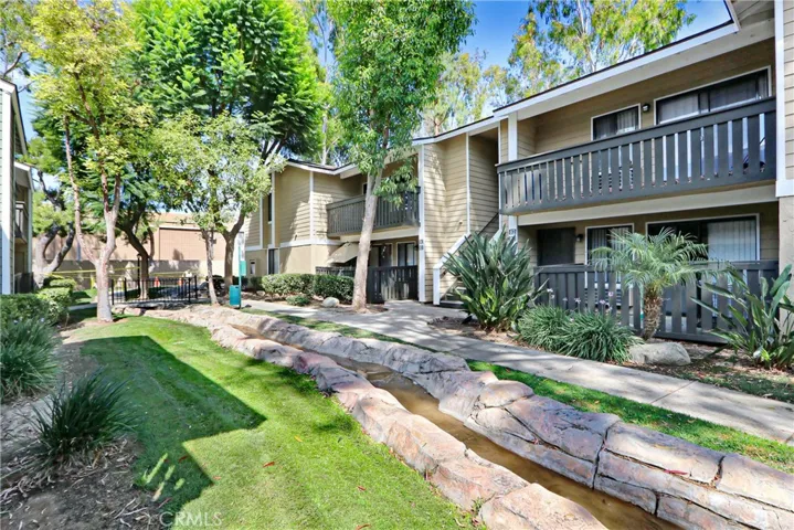 3535 Banbury 84, Riverside, California 92505
