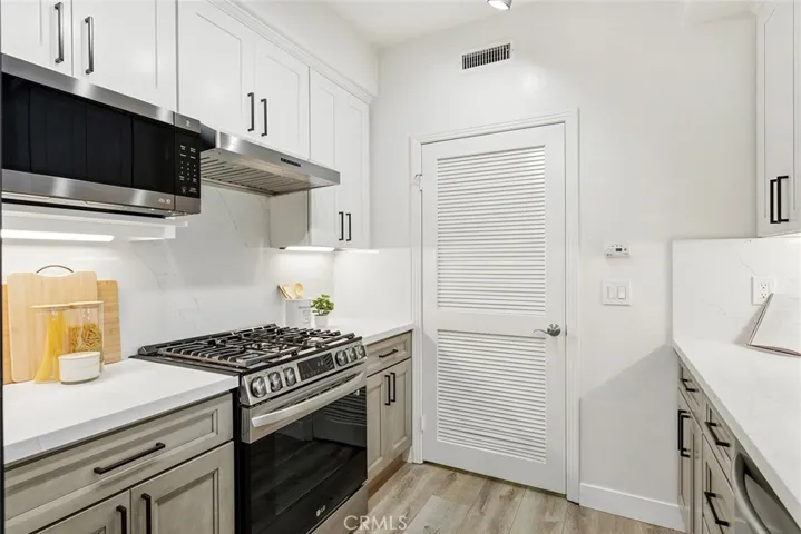 8355 Station Village, San Diego, California 92108
