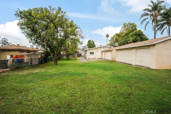 Back Yard/ Garages
