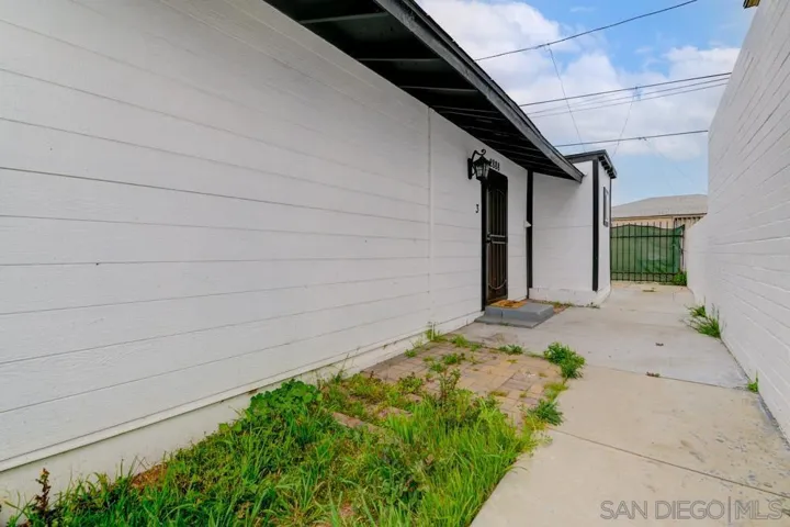 Exterior of 1 Bedroom unit