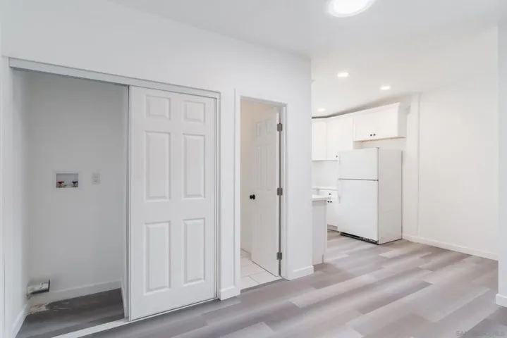 Studio unit