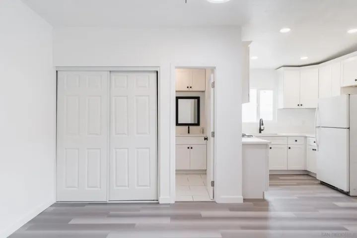Studio unit