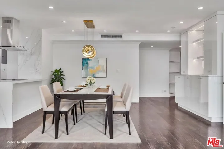 865 Comstock Avenue 16c, Los Angeles, California 90024
