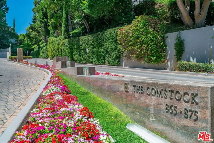 865 Comstock Avenue 16c, Los Angeles, California 90024