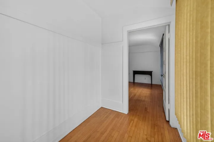 2215 W 21st Street, Los Angeles, California 90018