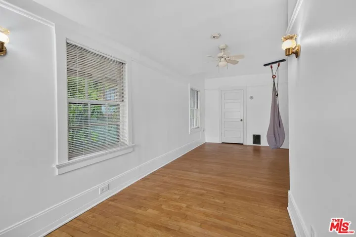 2215 W 21st Street, Los Angeles, California 90018