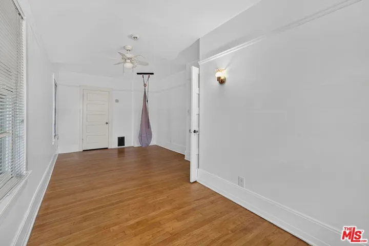 2215 W 21st Street, Los Angeles, California 90018