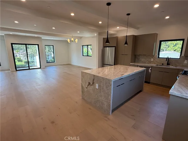 12816 Bloomfield Street, Studio City, California 91604