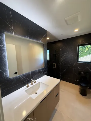 12816 Bloomfield Street, Studio City, California 91604