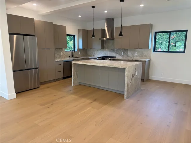 12816 Bloomfield Street, Studio City, California 91604