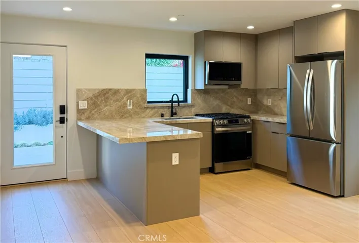 12816 Bloomfield Street, Studio City, California 91604