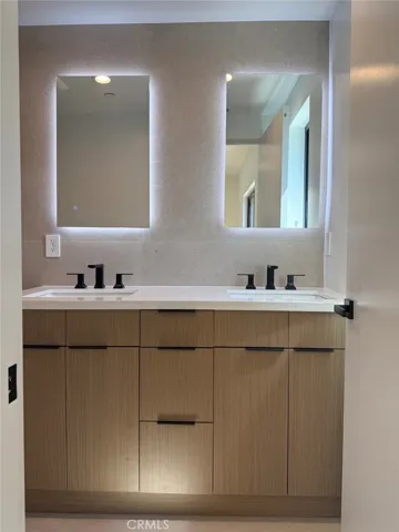 12816 Bloomfield Street, Studio City, California 91604