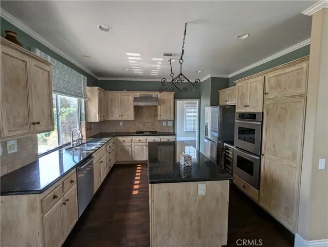 2300 Rutland Place, Thousand Oaks, California 91362