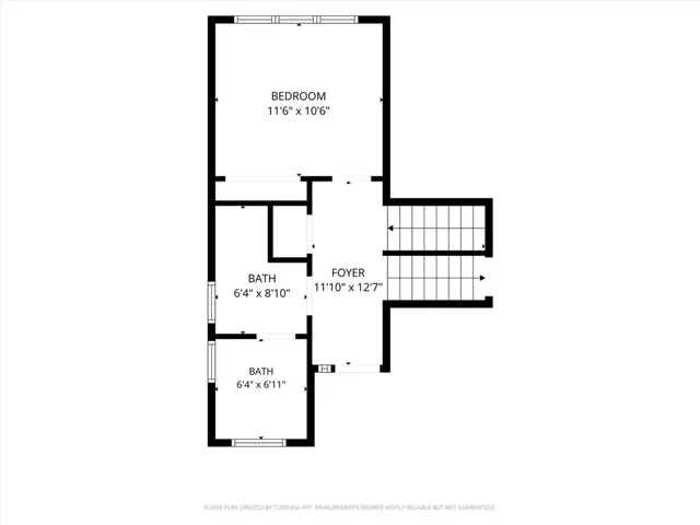Guest Bedroom on Split Level between Ground & 2nd Levels