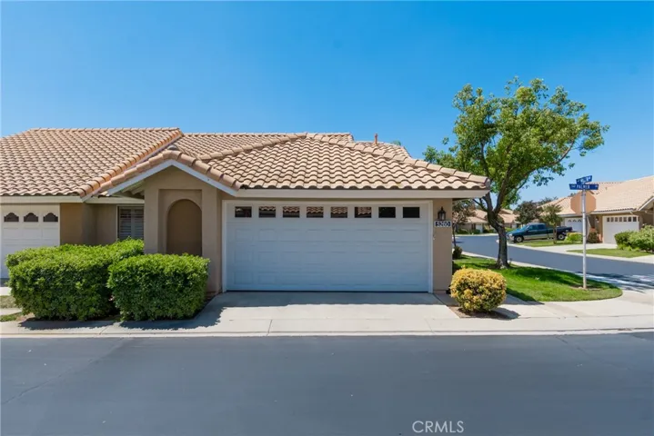 5260 W Palmer