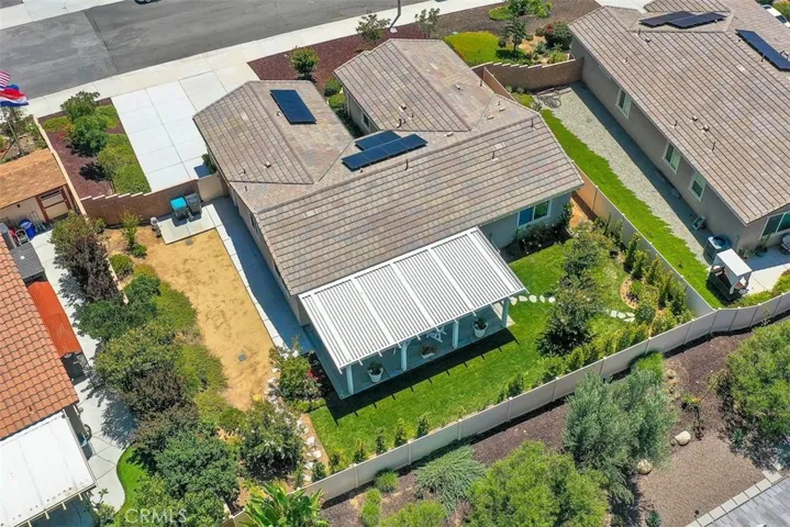 31454 Darlington Oak Drive, Winchester, California 92596