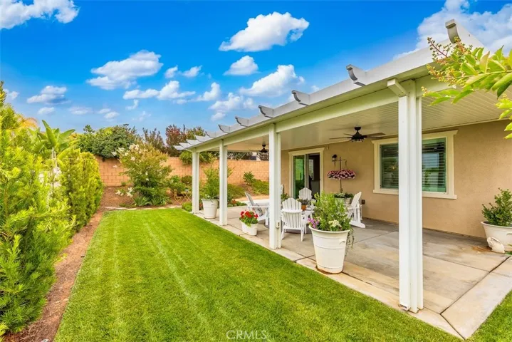 31454 Darlington Oak Drive, Winchester, California 92596